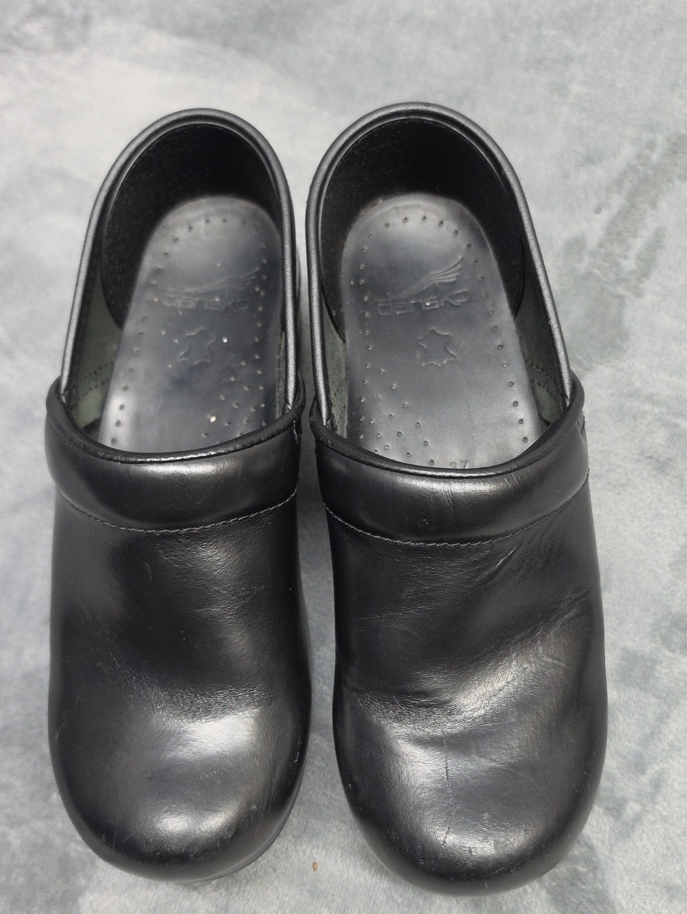Dansko Professional Black Leather Clogs Womens 37 6.5-7 Nurse Work Shoes